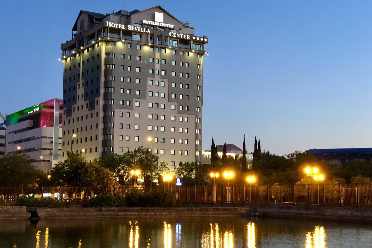 Hotel Sevilla Center Tienda Buhaira